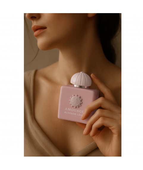 AMOUAGE Blossom Love парфюмированная вода 3 мл отливант для женщин