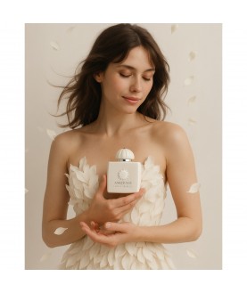 AMOUAGE Love Tuberose парфюмированная вода 5 мл отливант для женщин