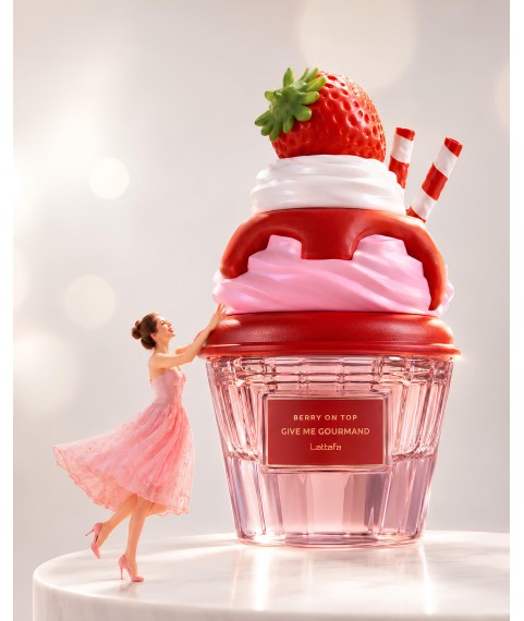 LATTAFA Give Me Gourmand Berry on top парфюмированная вода отливант 5 мл для женщин
