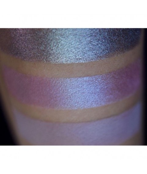 Tammy Tanuka Рассыпчатые тени для век `Sigil Inspired` Призывающая Вьюгу